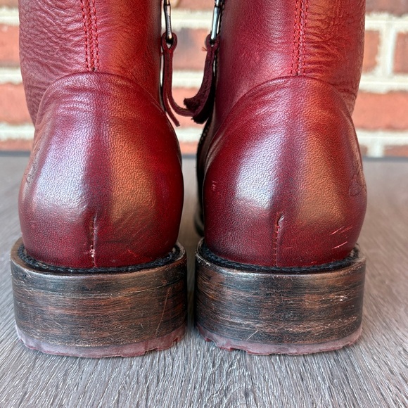 John Fluevog Babette Red Ankle Boots with Black Laces - Picture 4 of 7